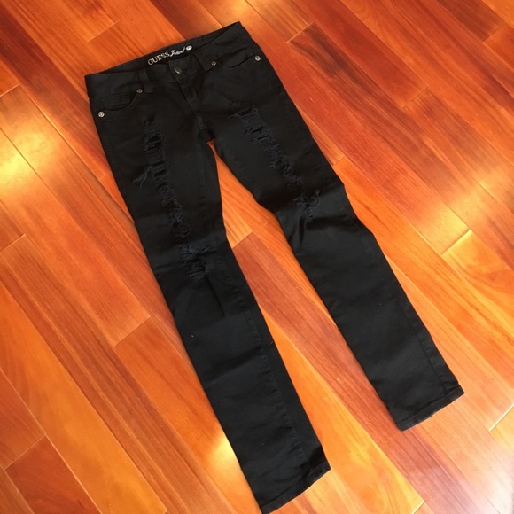 Black Guess Distressed Jeans - Picture 2 of 4